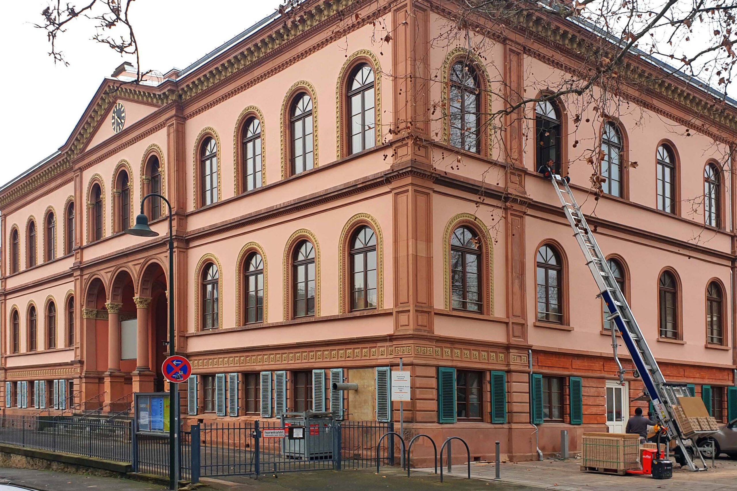 Kunsthaus Wiesbaden mit ArgillaTherm Naturklimasystem als Gebäudeklimatisierung